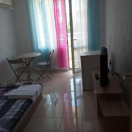 Ivaia 2 Apartament